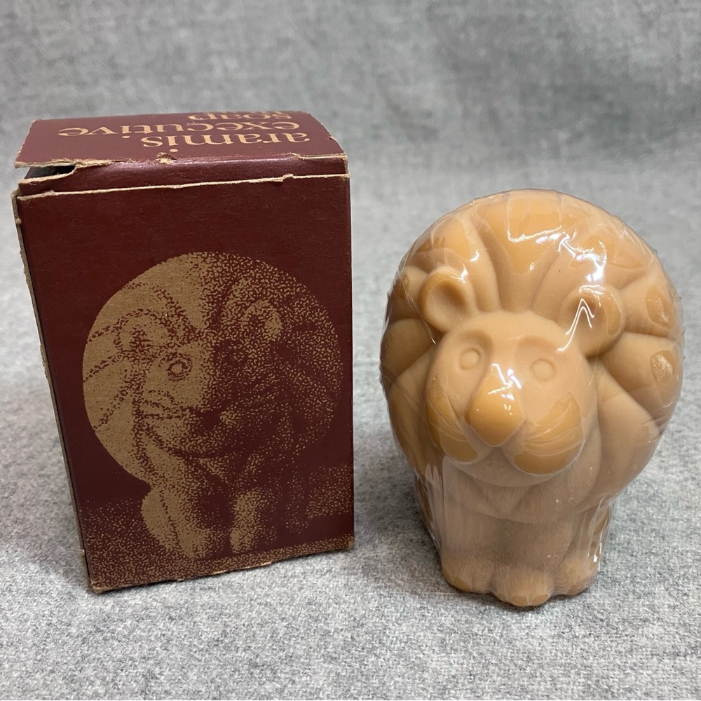 VTG Aramis Executive Soap Lion Brown Figural Bar New In Box 5 oz NIB Yellow Cat